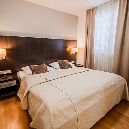 Apartment Residence Marina Portoroz Levant 203&202 Екстериор снимка