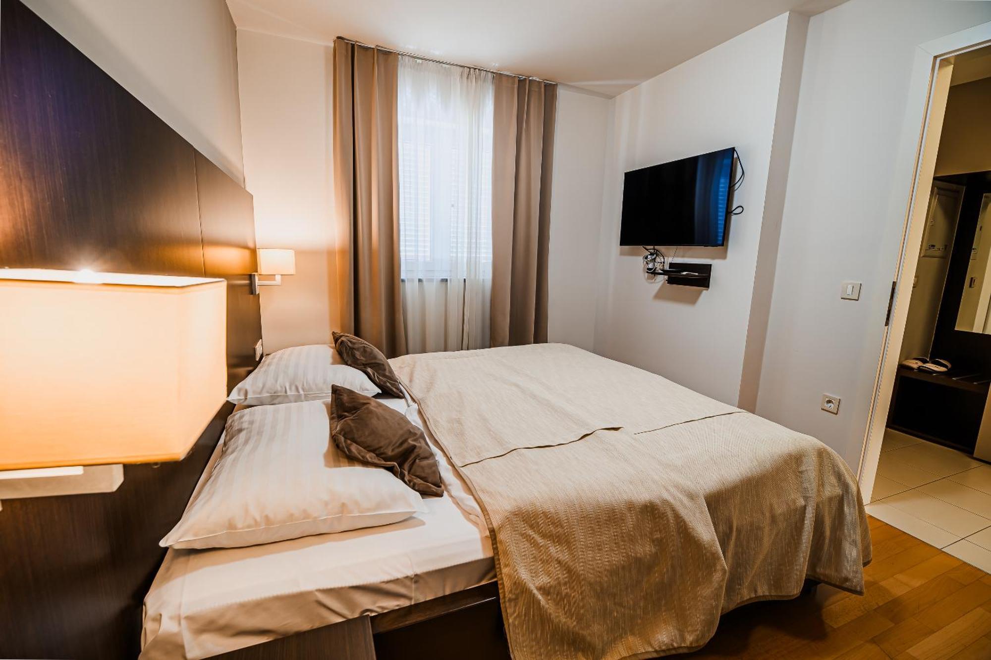 Apartment Residence Marina Portoroz Levant 203&202 Екстериор снимка